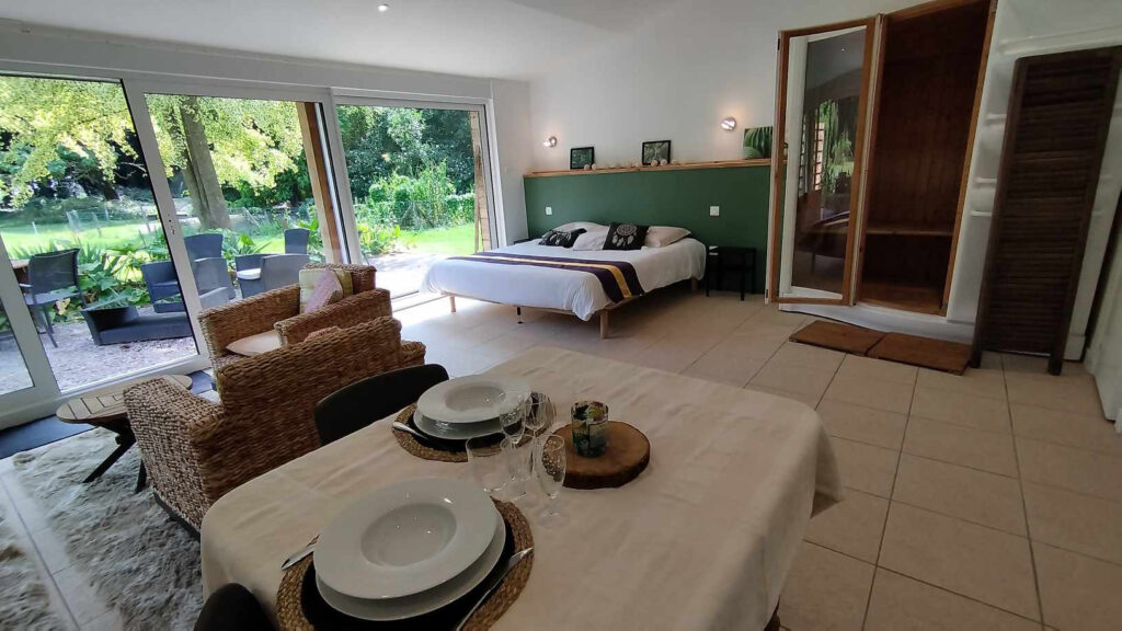 Domaine Celestins 451939293 1143874880002805 8178432378049539760 n